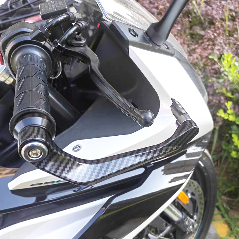 Motorcycle Gear And Accessories - واقيات ومقابض فرامل وقابض من ألياف