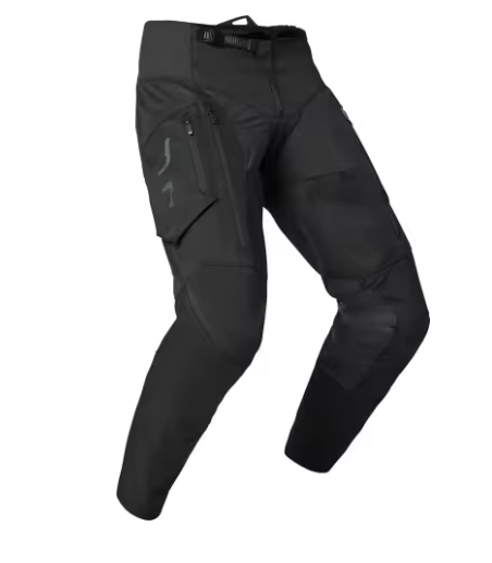 طقم ملابس جديد لعام 2025 لسباق - مراجعة Motorcycle Gear Bundle وسعره