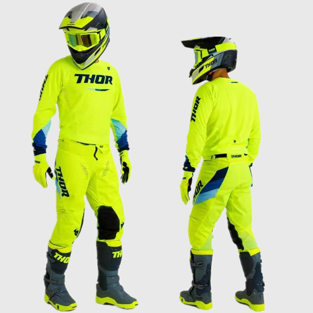 طقم ملابس دراجات نارية CNVS لل - مراجعة Motorcycle Gear Bundle وسعره