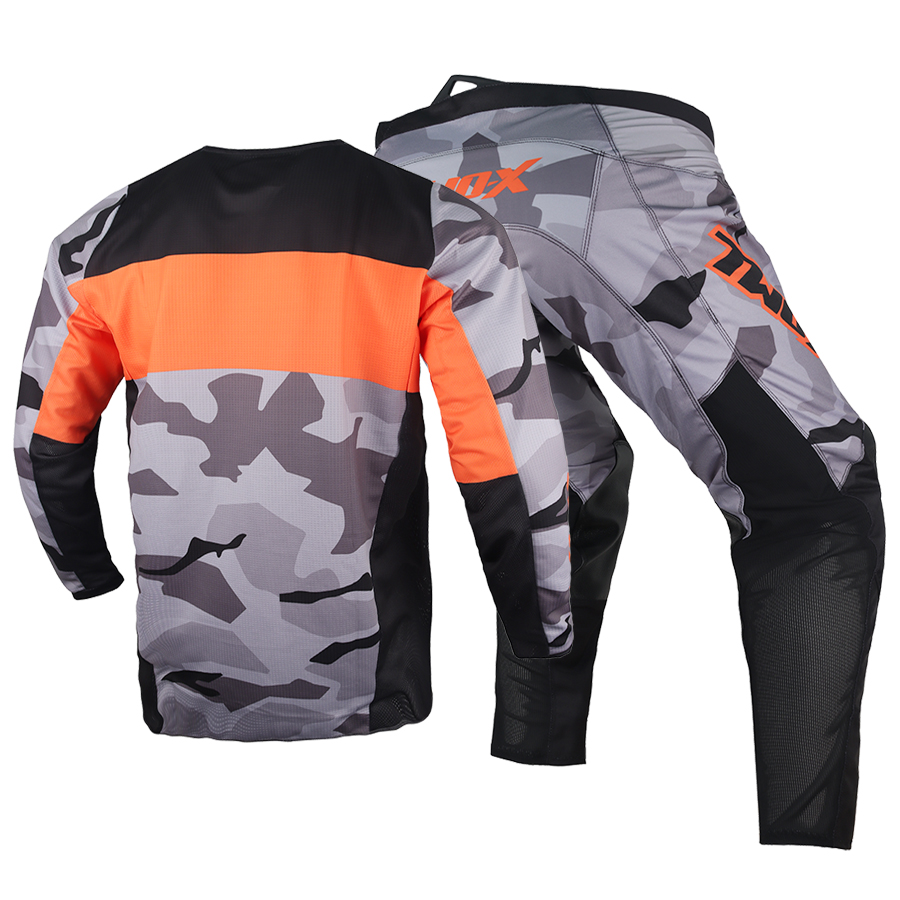 طقم ملابس جديد للدراجات الناري - مراجعة Motorcycle Gear Bundle وسعره