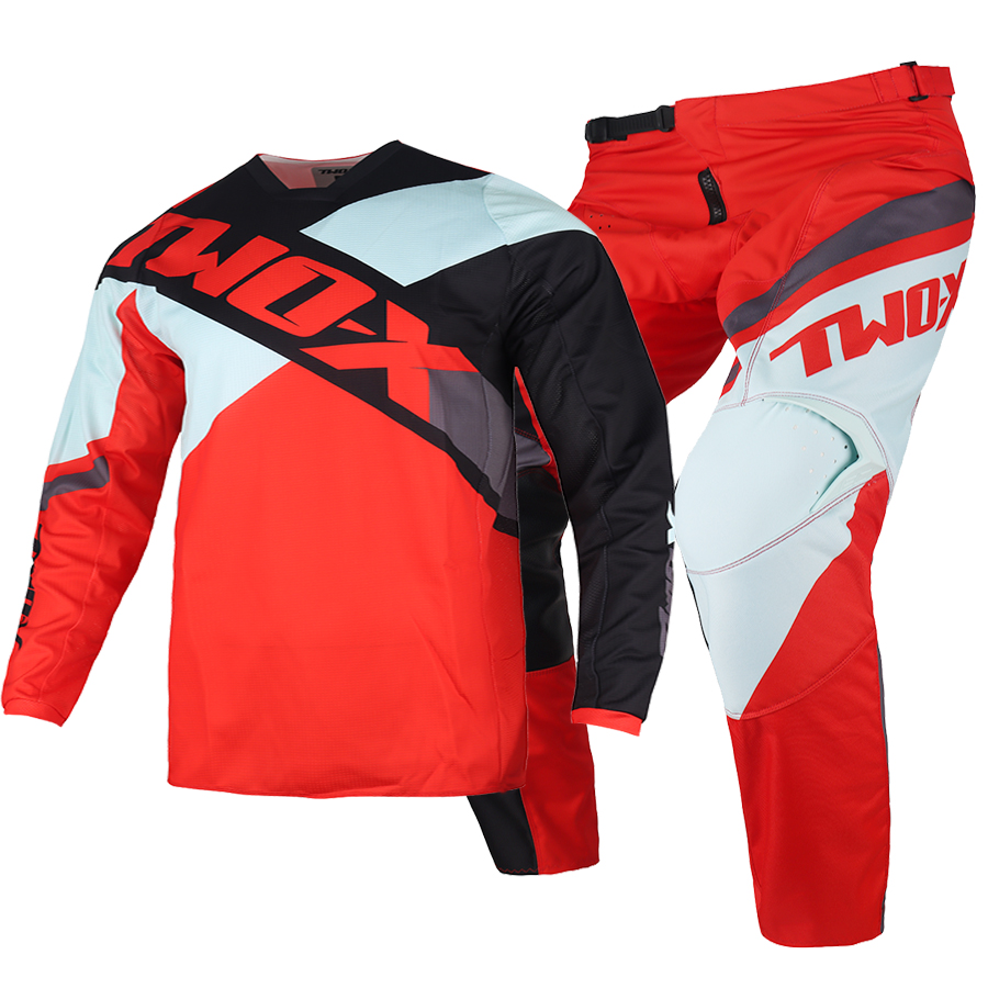 طقم ملابس جديد للدراجات الناري - مراجعة Motorcycle Gear Bundle وسعره